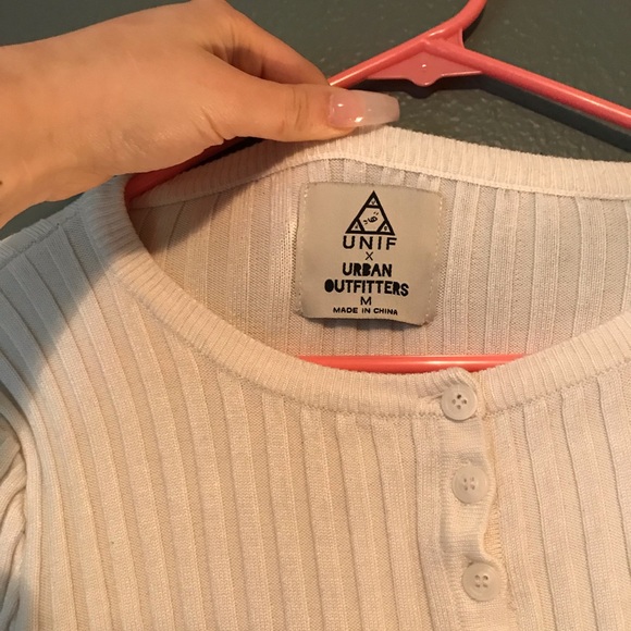 UNIF & urban outfitters White cropped sweater - Picture 1 of 4